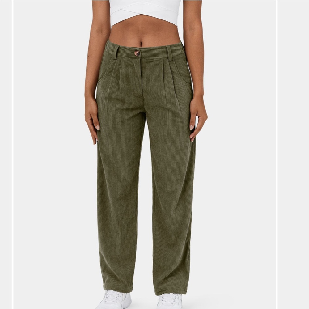 Halara mid-rise corduroy